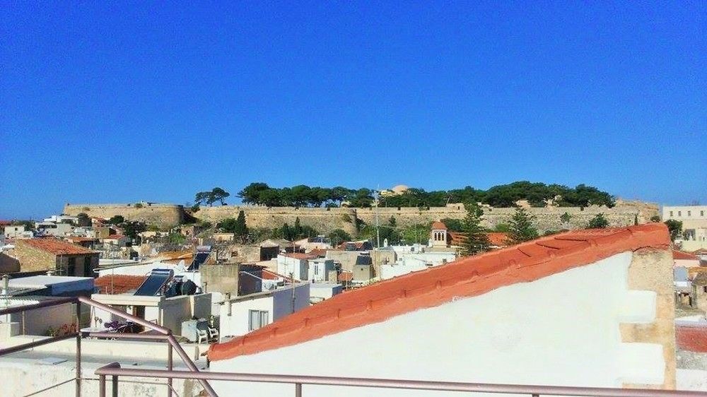 Archontiko Old Town Suites Rethymno  Bagian luar foto