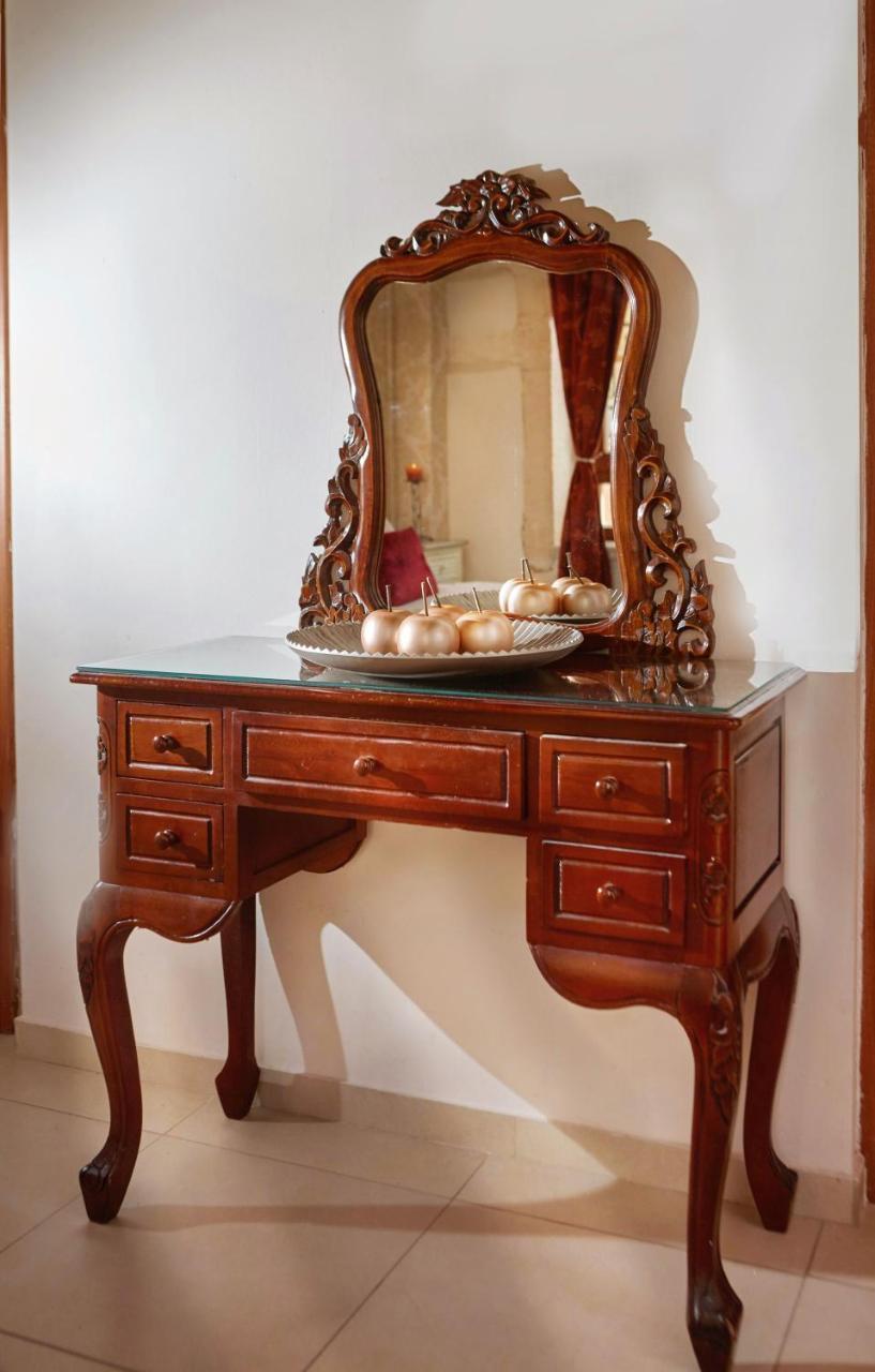 Archontiko Old Town Suites Rethymno  Bagian luar foto